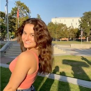 Meet your Posher, Sara